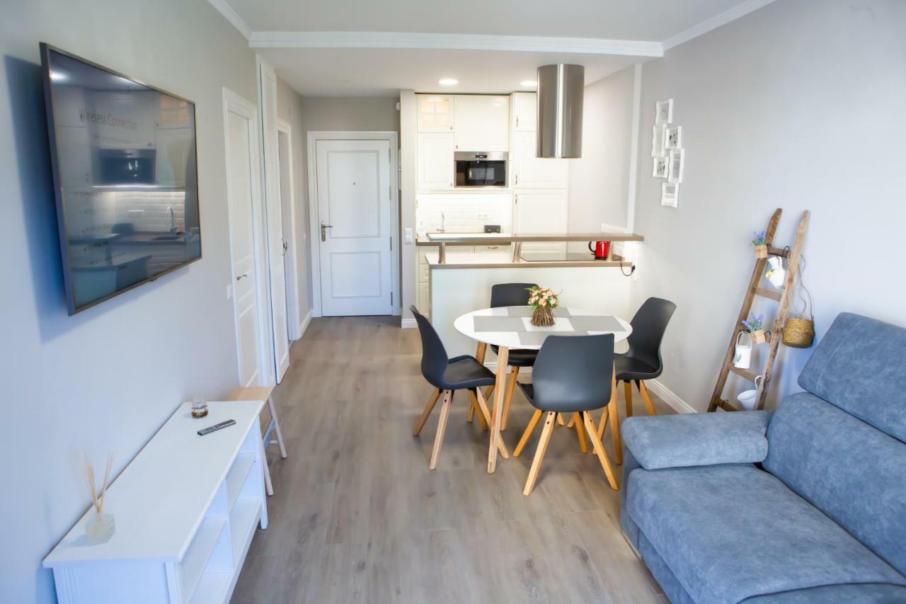 Beachfront Apartment In Fuengirola New Exteriör bild